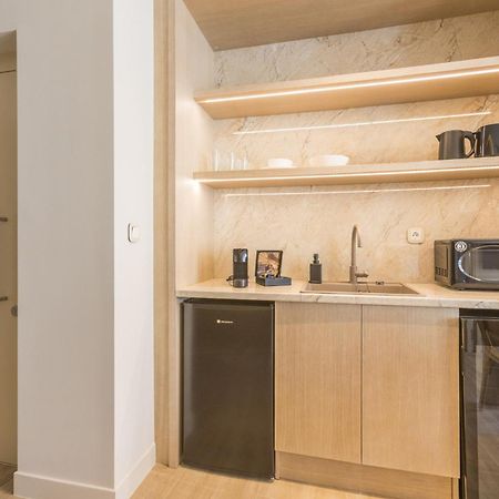 The Mediterranean Suites Piraeus Ngoại thất bức ảnh