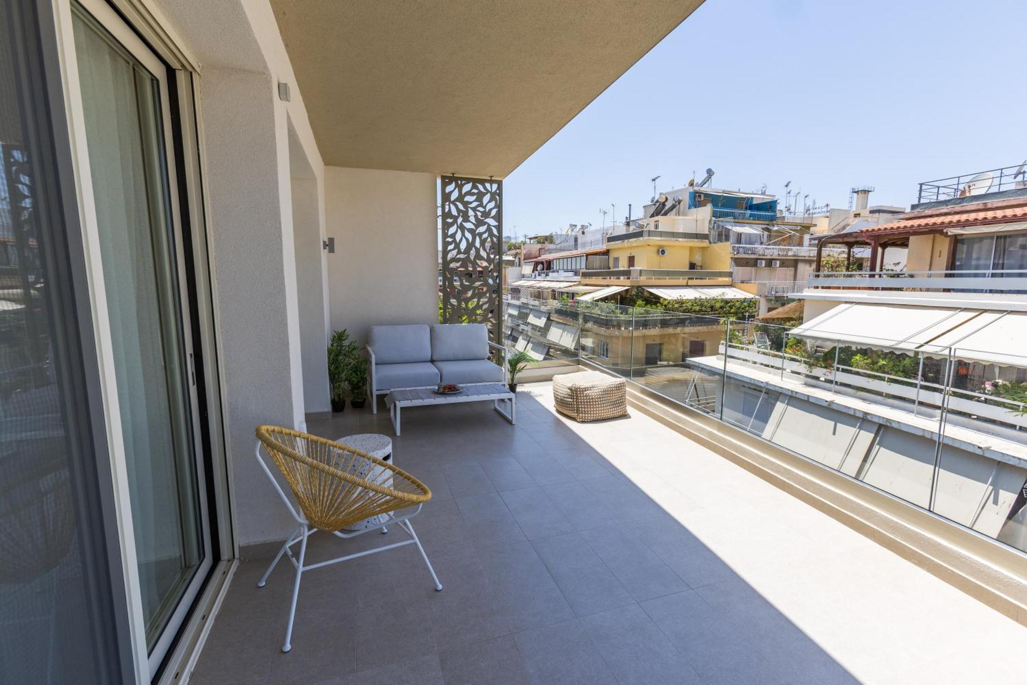 The Mediterranean Suites Piraeus Ngoại thất bức ảnh