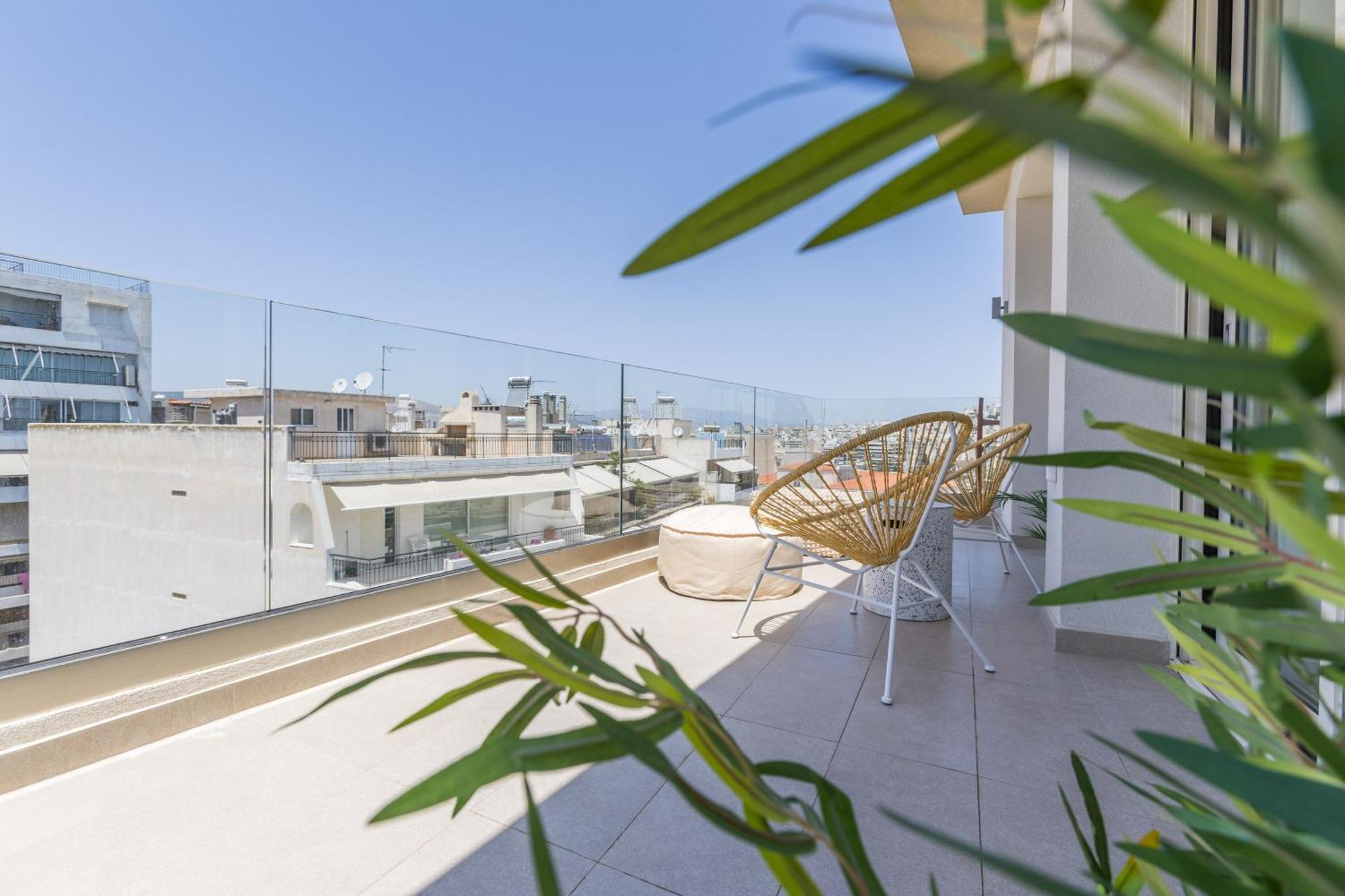 The Mediterranean Suites Piraeus Ngoại thất bức ảnh